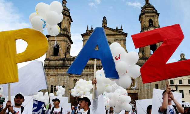 The moderate forces that prevent Colombia being ripped to shreds