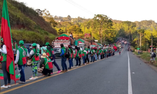 Indigenous from southwest Colombia mobilize to demand talks with president
