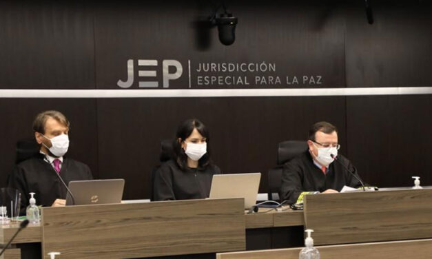 Colombia’s war crimes tribunal grills government over FARC killings