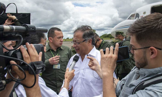 Petro ends ceasefire with FARC dissidents in south Colombia