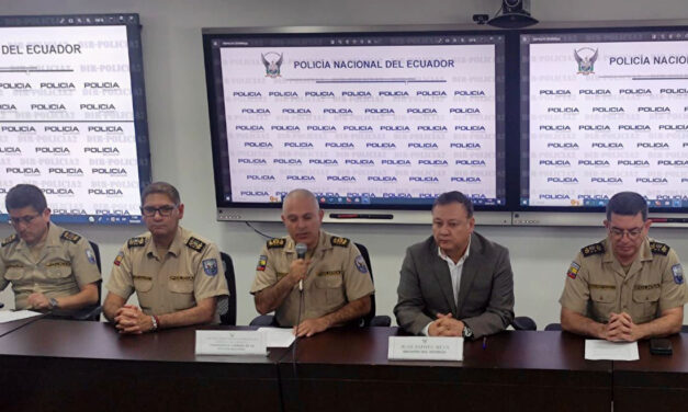 Ecuador arrests 6 Colombians over assassination of presidential candidate