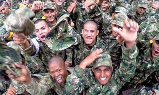 Colombia allows military conscripts to sign up for peacebuilding