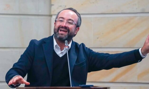 Colombia Supreme Court sentences far-right senator to 23 years in prison on corruption charges