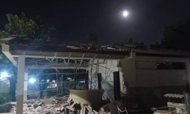 ELN accused of attacking military barracks in northern Colombia
