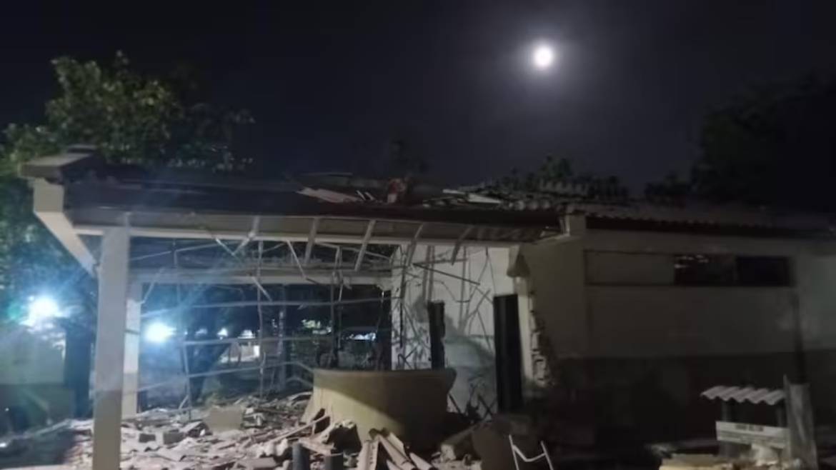 ELN accused of attacking military barracks in northern Colombia