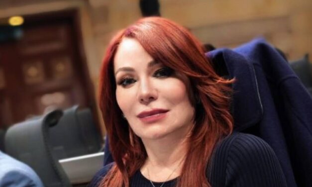 House representative illegally suspends Petro as president of Colombia
