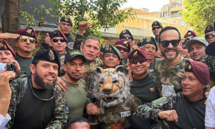 As De la Espriella takes office, his US-backed security policy for Colombia is raising questions