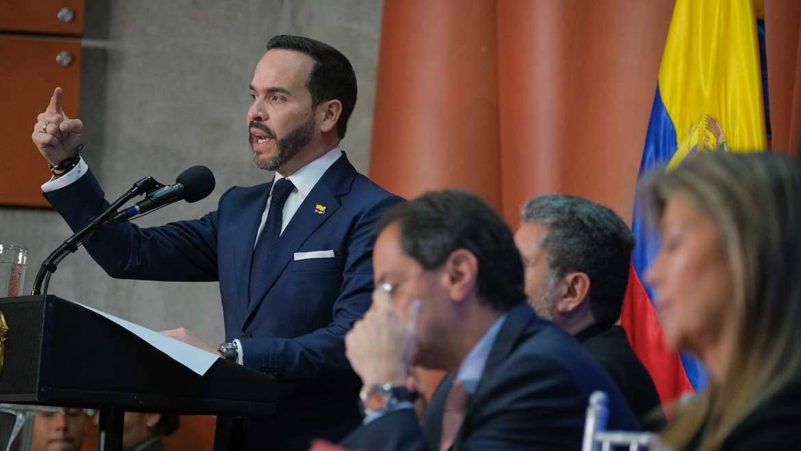 Colombia’s government publishes “white paper” on corruption by Petro