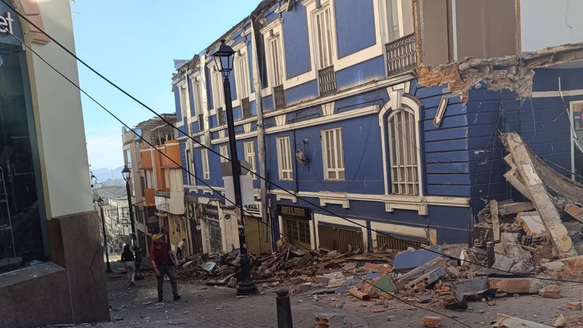 M7.4 earthquake hits western Colombia, damages reported from Cali and Manizales