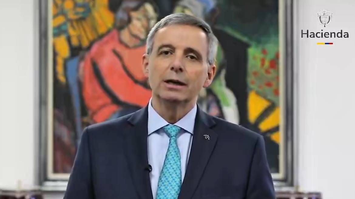 Finance minister presents Colombia’s $203B budget proposal