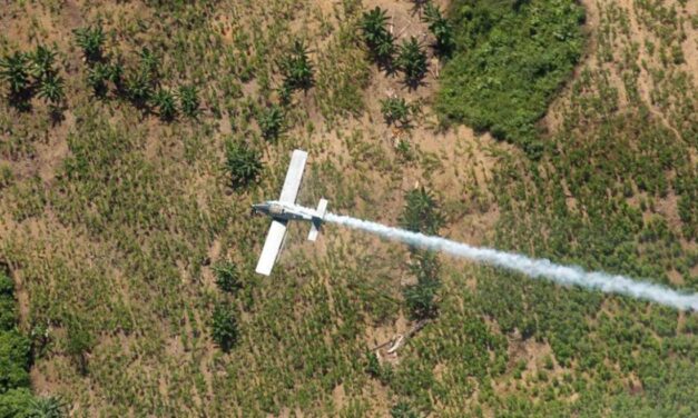 Colombia announces new aerial fumigation pilot program